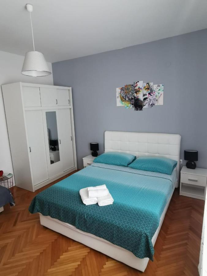 Apartments K&D Pula Bagian luar foto